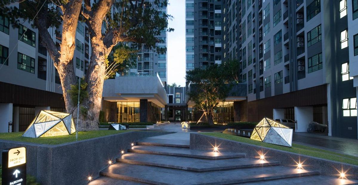 The Base Pattaya Aparthotel Ngoại thất bức ảnh