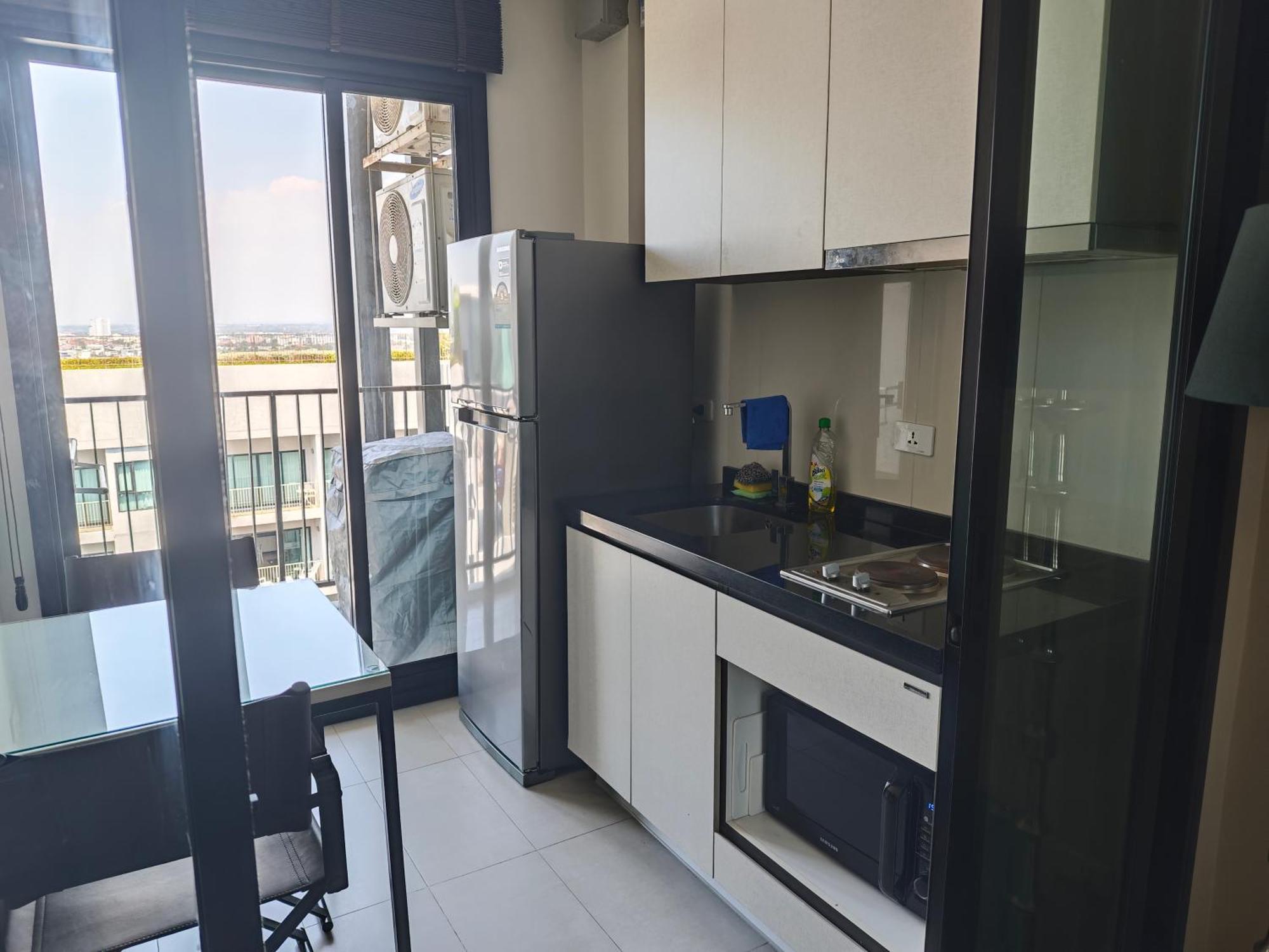 The Base Pattaya Aparthotel Ngoại thất bức ảnh